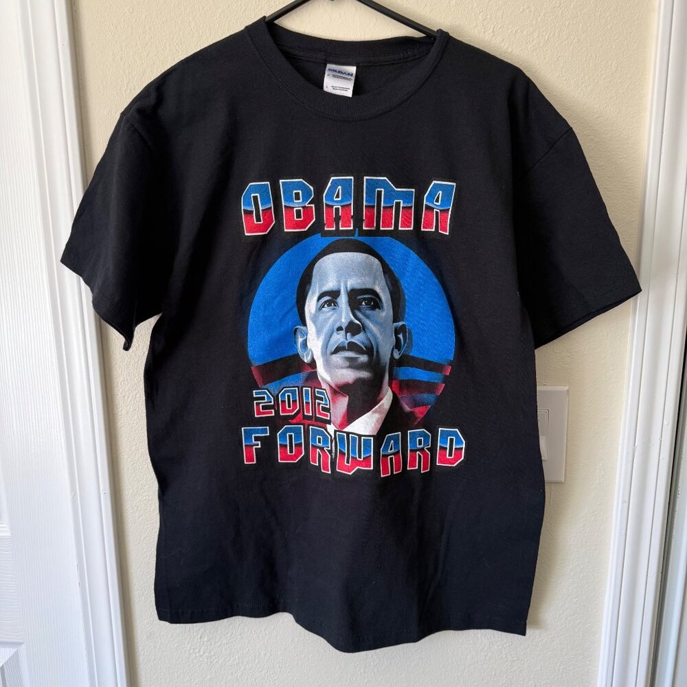 2012 Obama Forward Band Short Sleeve Tee Shirt Red & Blue Graphic Sz L